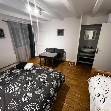 Maison Terrasse Au Bord De L'eau
