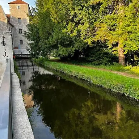 بيت للعطل Maison Terrasse Au Bord De L'eau